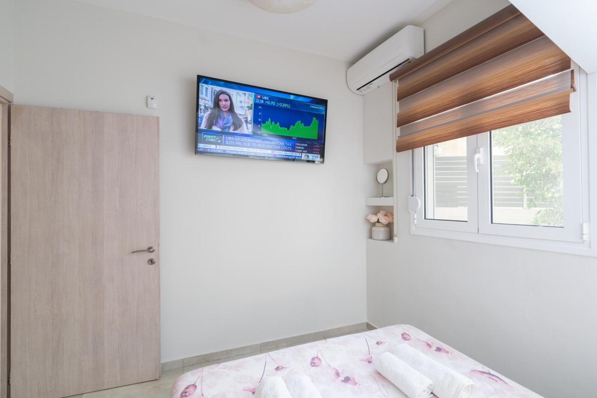 Neon Apartment, Modern, High Quality, Central Apt, Heraklion City Luaran gambar