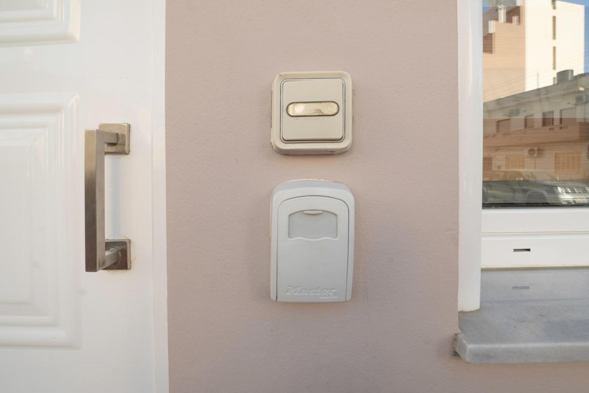 Neon Apartment, Modern, High Quality, Central Apt, Heraklion City Luaran gambar